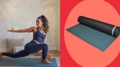8-expert-approved-hot-yoga-mats-that-are-built-for-sweat